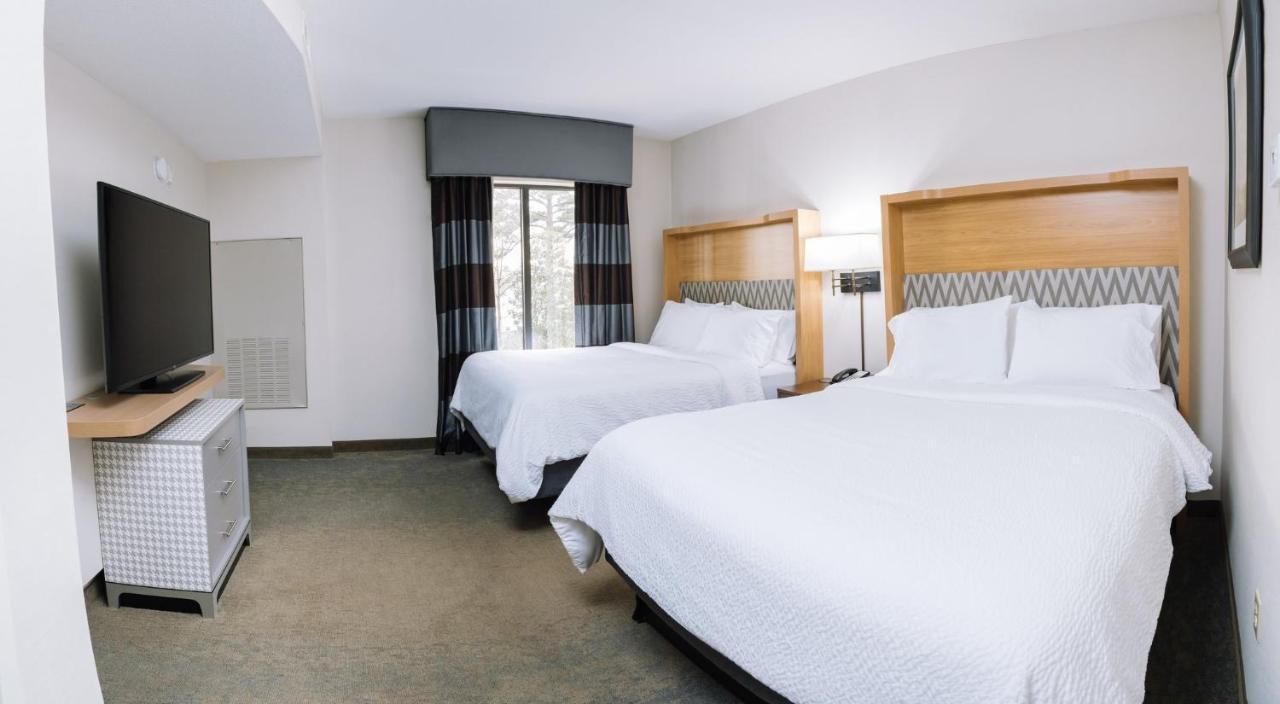 Holiday Inn Hotel & Suites Stockbridge-Atlanta I-75 By Ihg Exterior photo