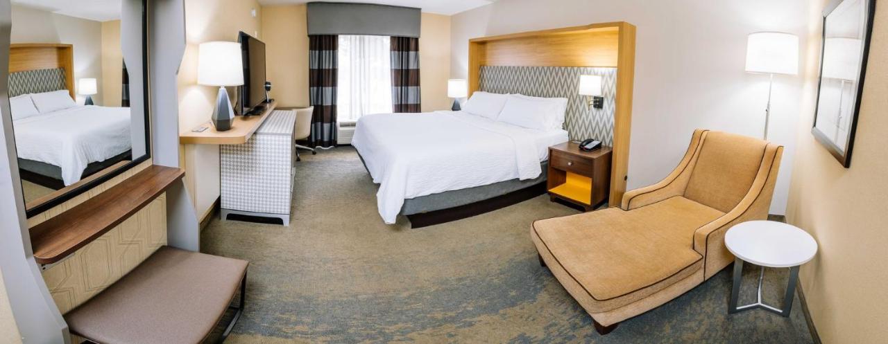Holiday Inn Hotel & Suites Stockbridge-Atlanta I-75 By Ihg Exterior photo