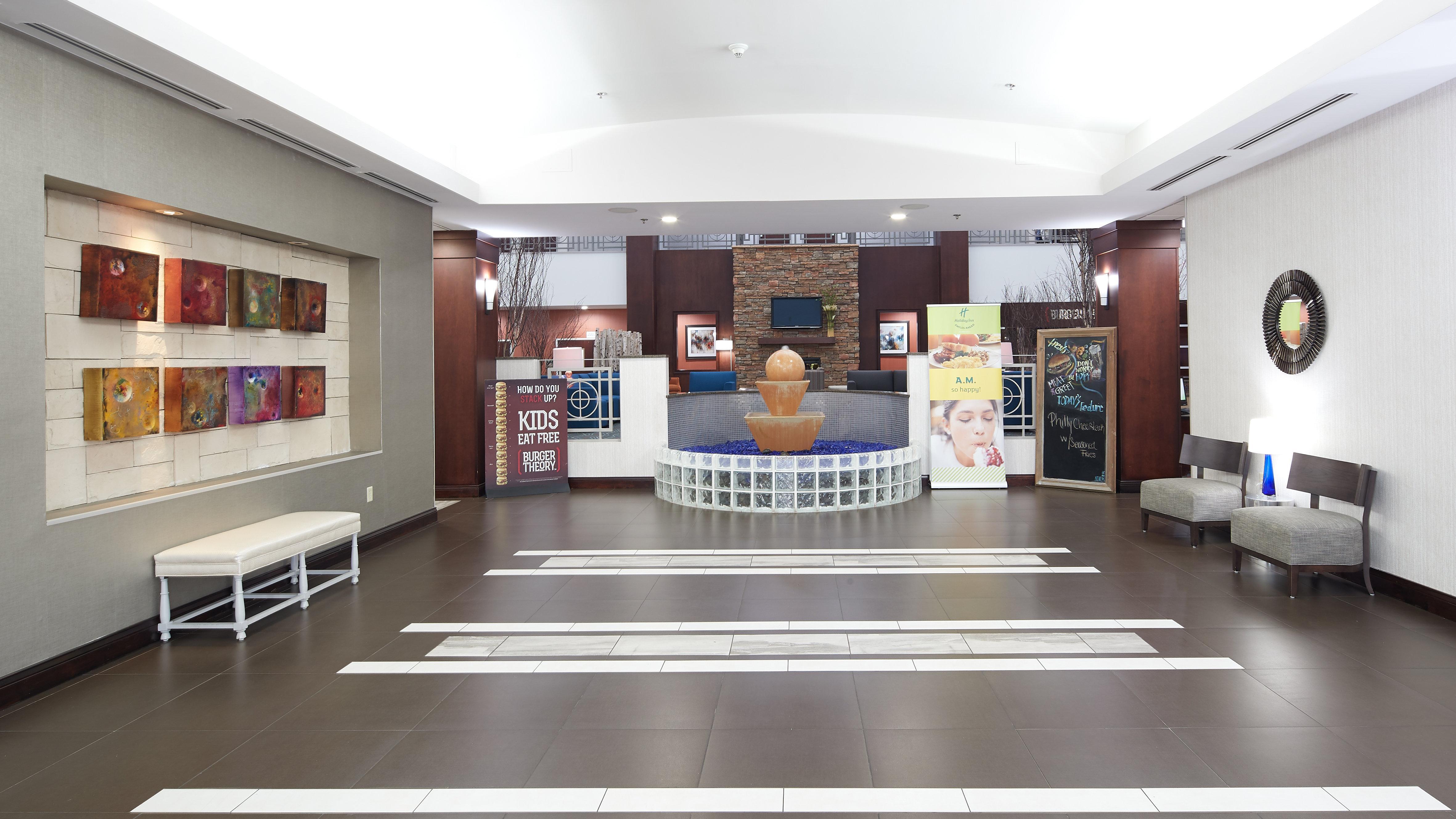 Holiday Inn Hotel & Suites Stockbridge-Atlanta I-75 By Ihg Exterior photo